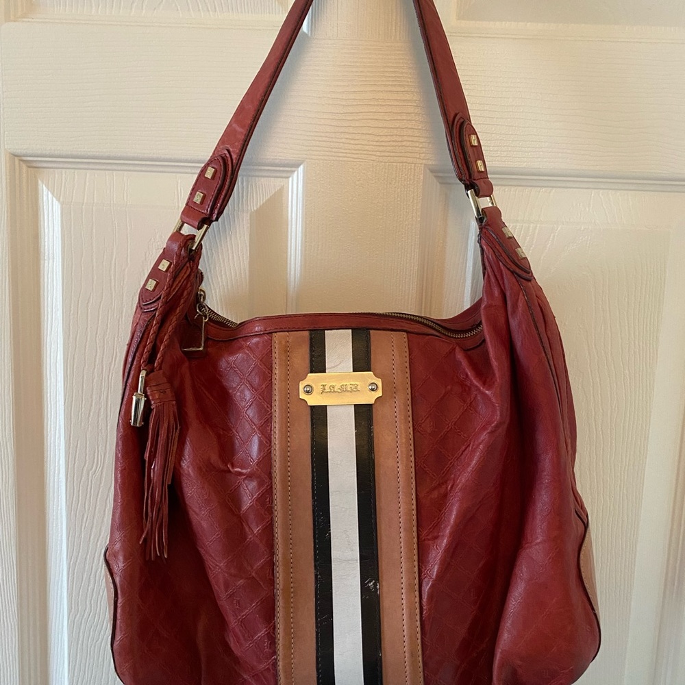 L.A.M.B by Gwen Stefani leather shoulder bag! Leather is super soft!